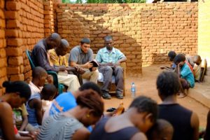 Pastor-Chris-Praying-chinsapo-bible-study